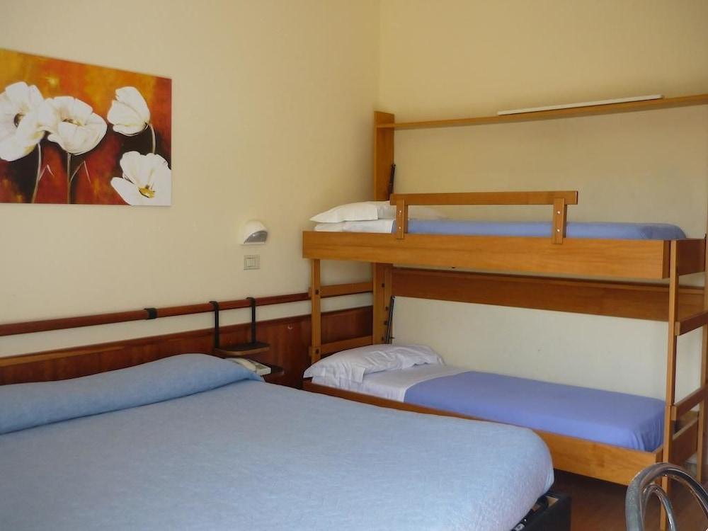 Hotel Houston Rimini Eksteriør billede