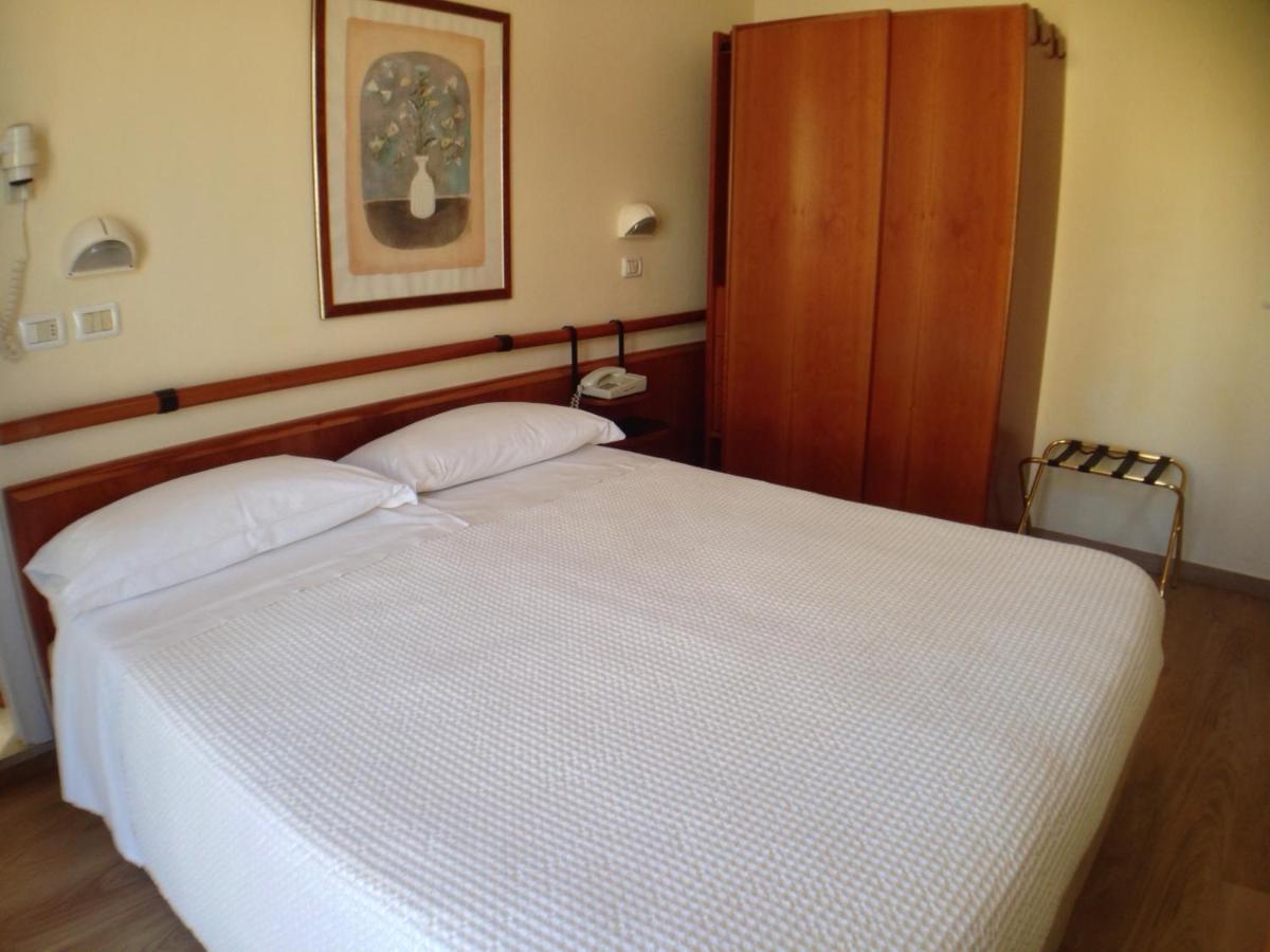 Hotel Houston Rimini Eksteriør billede